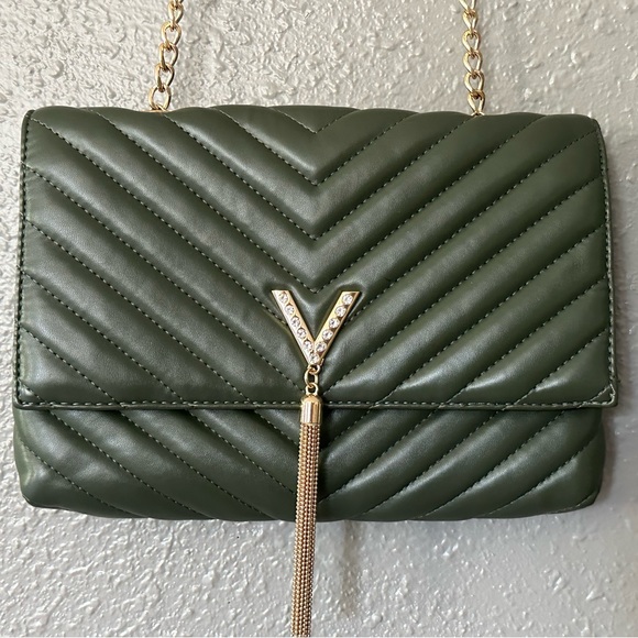 Crossi Purse- Green Chevron Design with Gold Accents - NWOT Shoulder Crossbody. - Picture 4 of 15
